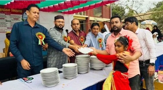 মাজুখান সরকারি প্রাথমিক বিদ্যালয়ের পুরস্কার বিতরণ অনুষ্ঠিত