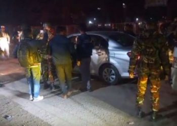 গাজীপুরে অপারেশন ডেভিল হান্ট অভিযানে ৬২জন আটক