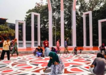 ভাষা শহীদদের শ্রদ্ধা জানাতে প্রস্তুত হচ্ছে কেন্দ্রীয় শহীদ মিনার