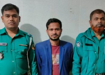 গাজীপুরের সাবেক মেয়র জাহাঙ্গীরের সহকারী গ্রেপ্তার