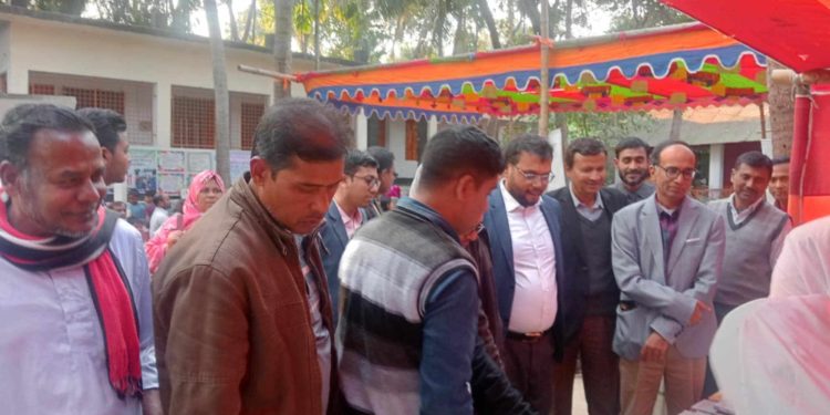 নাটোরে তিন দিন ব্যাপী ‘গ্রামে বই মেলা’র উদ্বোধন