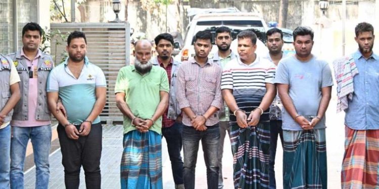 রাজধানীর বনশ্রীতে ব্যবসায়ীকে গুলি-স্বর্ণ ডাকাতি মূলহোতা কাউছারসহ ছয়জন আটক