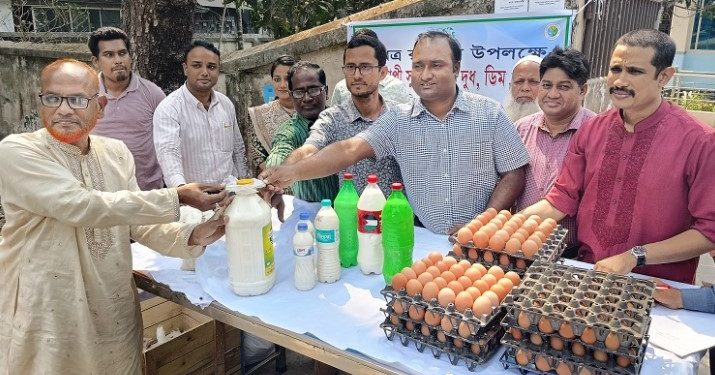 গাজীপুরের কালিয়াকৈরে সুলভ মূল্যে দুধ-ডিম-মাংস বিক্রি