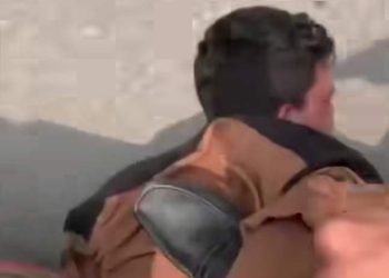 নাটোরে ছাত্রলীগ কর্মীকে পিটিয়ে মুচলেকা নিয়ে পরিবারের কাছে হস্তান্তর করলো ছাত্রদল