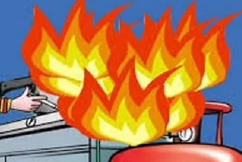 গাজীপুরে গ্যাস লাইনের লিকেজ থেকে বিস্ফোরণ, বাবা-মা ও ছেলে দগ্ধ