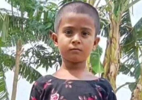 নাটোরে নিখোঁজ শিশুর মুখ ঝলসানো মরদেহ উদ্ধার