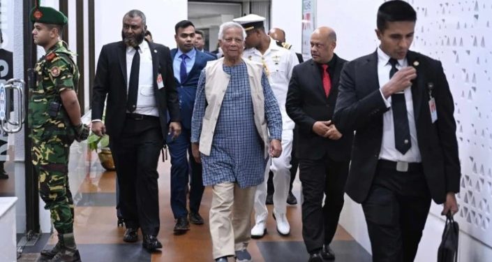 কাতার সফর শেষে দেশে ফিরেছেন প্রধান উপদেষ্টা