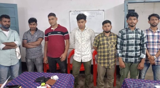 বুলগেরিয়ার ভিসা পেতে ভারতে গিয়ে আটক ৭ বাংলাদেশি