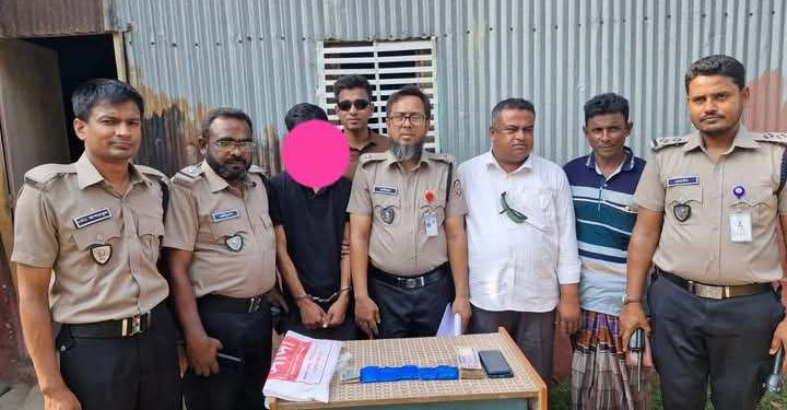 ময়মনসিংহে মাদক বিরোধী অভিযান: ইয়াবা সহ যুবক আটক, মূল হোতা রুবেল পলাতক
