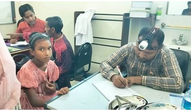 নাটোরে আমজাদ খান চৌধুরী মেমোরিয়াল হাসপাতালে ফ্রি মেডিকেল ক্যাম্প অনুষ্ঠিত