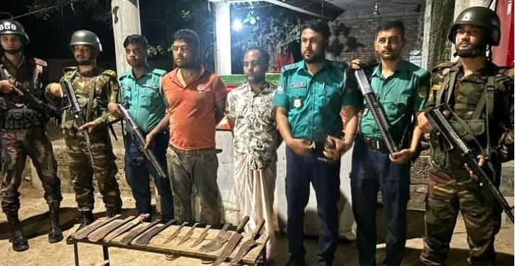 টঙ্গীতে ঝুট ব্যবসাকে কেন্দ্র করে সংঘর্ষ: দুই বিএনপি কর্মী গ্রেপ্তার