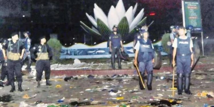 শাপলা শহীদদের খসড়া তালিকা প্রকাশ করল হেফাজত