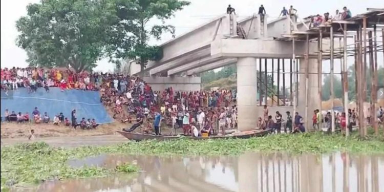 নাটোরে পানিতে ডুবে নিখোঁজের ২২ ঘন্টা পর স্কুল ছাত্রের মরদেহ উদ্ধার