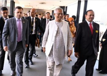 জাপান পৌঁছেছেন প্রধান উপদেষ্টা