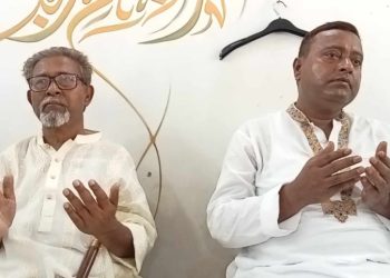 সাভারে কৃতি ফিরোজীর বিদেহী আত্মার মাগফিরাত কামনায় দোয়া মাহফিল অনুষ্ঠিত