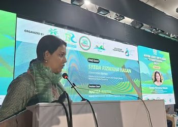 শিল্পকারখানায় ভূগর্ভস্থ পানি ব্যবহারে মূল্য দিতে হবে: পরিবেশ উপদেষ্টা