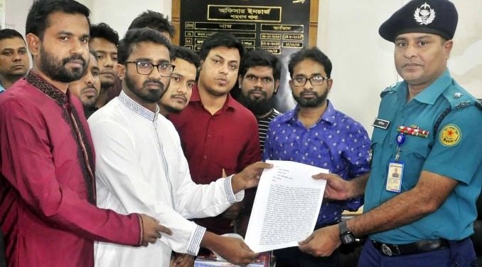 ঢাবির সাবেক উপাচার্য, প্রক্টর ও আ.লীগ নেতাদের বিরুদ্ধে রাশেদ খানের মামলা