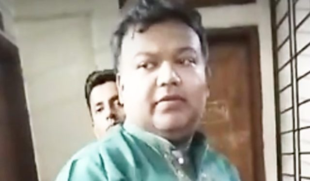 রাজধানীর উত্তরায় আওয়ামী লীগ নেতা নাজমুল হাসান প্রিন্সকে গ্রেপ্তার