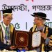 প্রধান উপদেষ্টাকে সম্মানসূচক ডি–লিট ডিগ্রি দিল চট্টগ্রাম বিশ্ববিদ্যালয়
