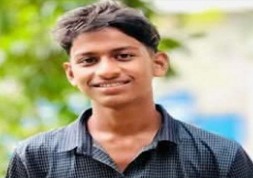 গাজীপুরের শ্রীপুরে তুচ্ছ ঘটনাকে কেন্দ্র করে ছুরিকাঘাতে শিক্ষার্থীর মৃত্যু