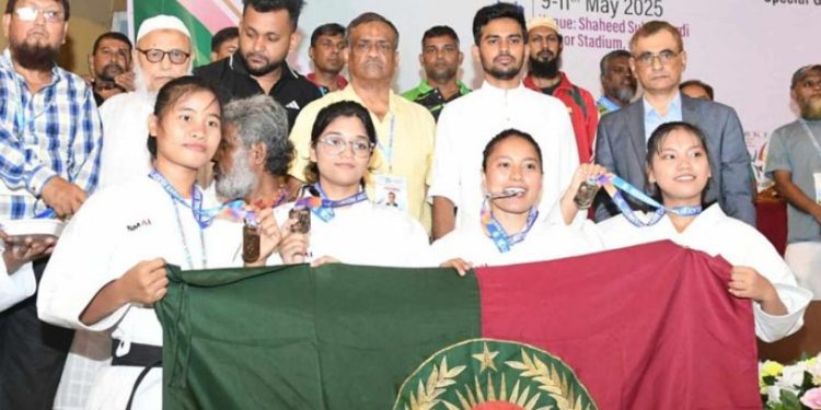 খেলাধুলা সুন্দর জীবন গড়তে সহায়তা করে: ক্রীড়া উপদেষ্টা