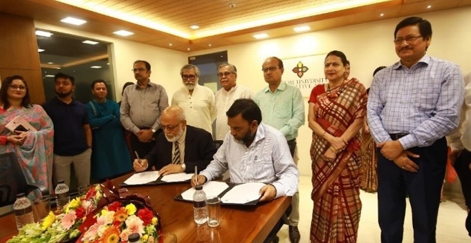 বাউবি ও রবীন্দ্র সৃজনকলা বিশ্ববিদ্যালয়ের মধ্যে সমঝোতা স্মারক স্বাক্ষর