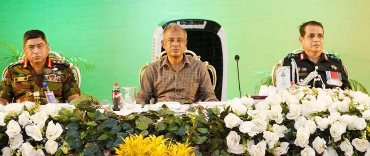 অতীত ভুলে র‌্যাব সদস্যদের নতুন উদ্যমে কাজ করার আহ্বান: স্বরাষ্ট্র উপদেষ্টা