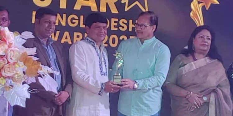 সমাজকর্মী হিসেবে স্টার বাংলাদেশ অ্যাওয়ার্ড ২০২৫’- পেলেন হুমায়ুন সরকার