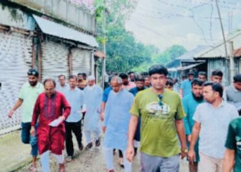 তারেক রহমানের ৩১ দফা নিয়ে সিংড়ার গ্রাম-গঞ্জে দাউদার মাহমুদ