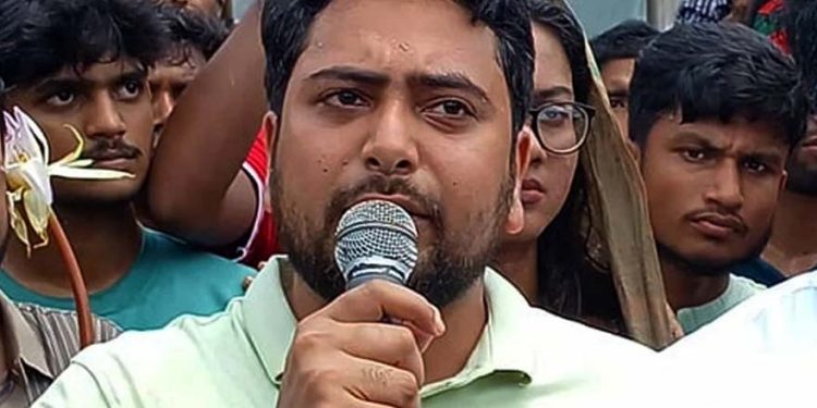 সীমান্ত হত্যা বন্ধ করব: ঠাকুরগাঁওয়ে এনসিপি আহ্বায়ক নাহিদ ইসলামের ঘোষণা