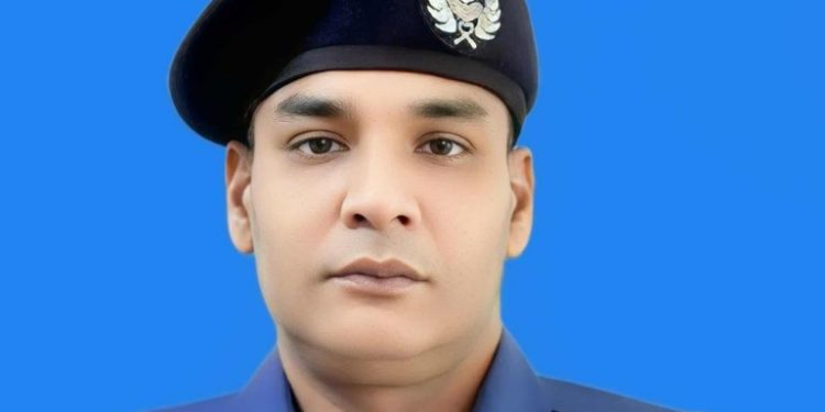 শান্তিপূর্ণ ত্রিশাল গঠনে ওসি মনসুরের নিরলস প্রচেষ্টা