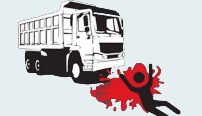 নাটোরের ট্রাক চাপায় যুবক নিহত