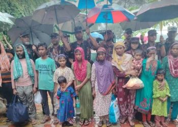 দর্শনার জয়নগর সীমান্ত দিয়ে ১৫ বাংলাদেশীকে ফেরত