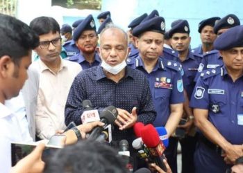 ব্যবসায়ীকে পাথর মেরে খুনের ঘটনা বড়ই দুঃখজনক: স্বরাষ্ট্র উপদেষ্টা