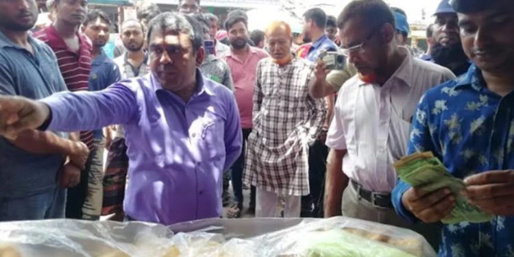 চুয়াডাঙ্গায় তিন প্রতিষ্ঠানকে ৫৫ হাজার টাকা জরিমানা