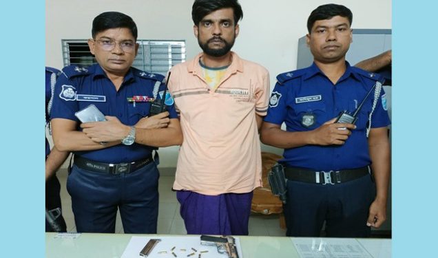 সাভারে বিদেশি পিস্তল ও গুলিসহ শীর্ষ সন্ত্রাসী টুটুল গ্রেপ্তার