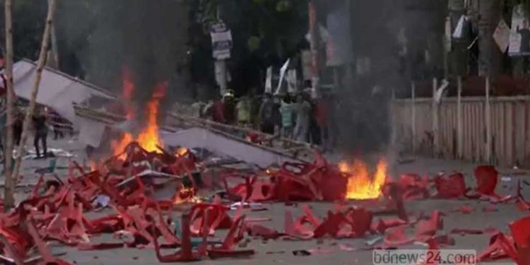 গোপালগঞ্জে কারফিউ জারি