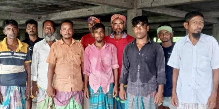 সাভার পৌরসভা ও বাইপাইল এলাকায় পরিচ্ছন্নতার মহতী উদ্যোগ সুইপার জনকল্যাণ সংগঠনের নেতৃত্বে চলল ড্রেন ও রাস্তা পরিষ্কার কর্মসূচি