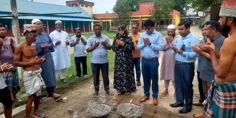 মির্জাপুর পৌরসভার রাস্তা সংস্কার কাজের উদ্বোধন করলেন ইউএনও এ.বি.এম