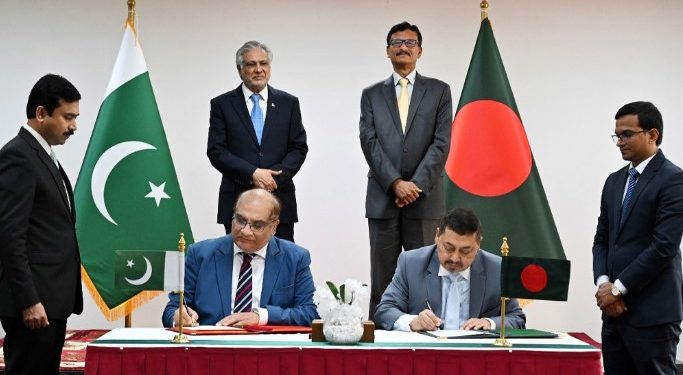 বাংলাদেশ-পাকিস্তানের মধ্যে ৬ চুক্তি ও সমঝোতা স্মারক সই