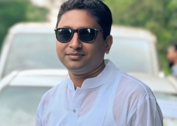 গোপালগঞ্জ জেলা স্বেচ্ছাসেবক দলের যুগ্ম আহ্বায়ক সুজন সিকদারক গ্রেফতার