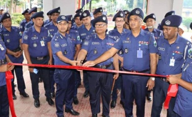 নাটোরের লালপুর থানায় ‘সেবাধর্মী থানা’ কার্যক্রমের উদ্বোধন