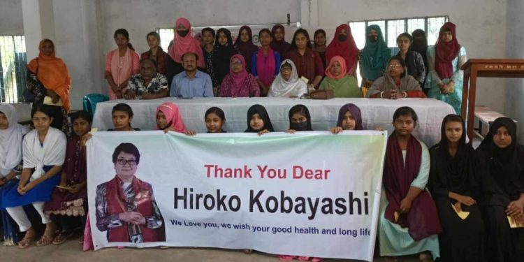 ঝিনাইদহের কালীগঞ্জে হিরো উমেন স্কলারশীপ বিতরণ