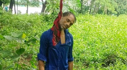 কাশিমপুরে গাছের সাথে ঝুলন্ত অবস্থায় এক ব্যক্তির লাশ উদ্ধার