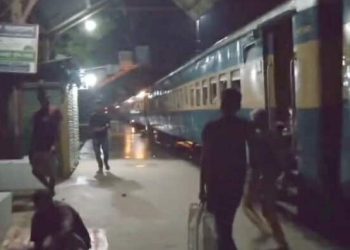 রেললাইনে নাশকতা প্রতিরোধে নাটোরে নিরাপত্তা ব্যবস্থা জোড়দার