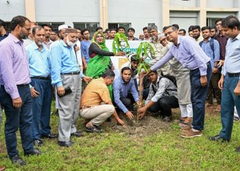 গাজীপুর কৃষি বিশ্ববিদ্যালয়ের বৃক্ষরোপন কর্মসূচি পালিত