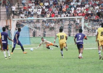 নাটোর জেলা প্রশাসক গোল্ডকাপ ফুটবল টুর্নামেন্টের ফাইনাল খেলা অনুষ্ঠিত