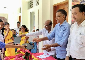 নাটোরের প্রতিভা বিকাশ কার্যক্রম অনুষ্ঠিত