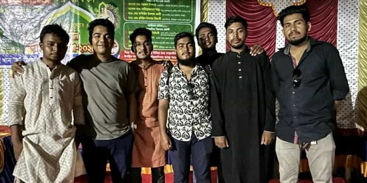 গজঘণ্টা ফ্রেন্ড সার্কেলের উদ্যোগে ইসলামিক সাংস্কৃতিক প্রতিযোগিতা ও পুরস্কার বিতরণ