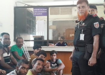 শ্রীপুরে র‌্যাবের গাড়িতে হামলা-ভাঙচুরসহ দুই মামলায় গ্রেপ্তার ১৪